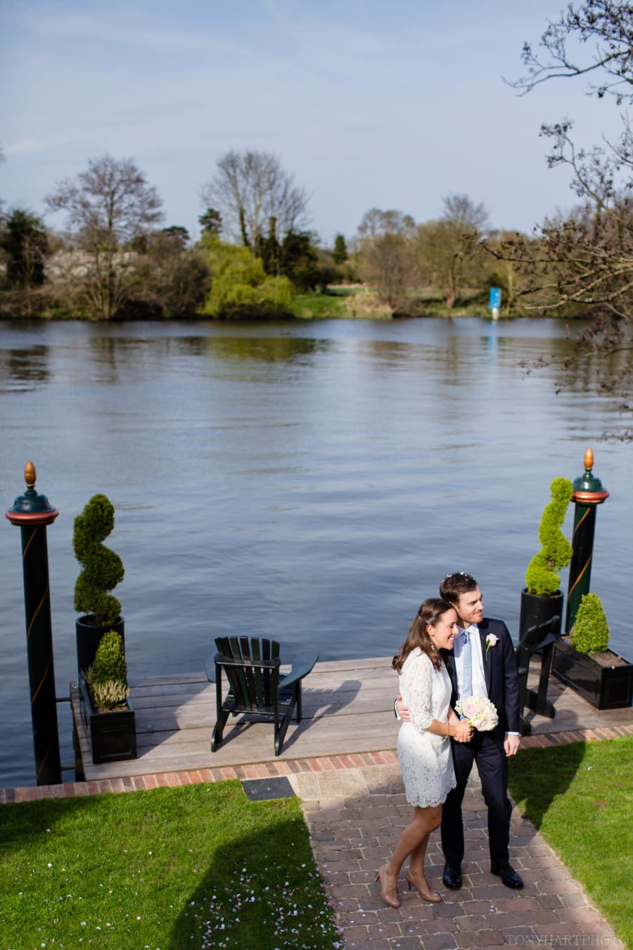 roux_waterside_bray_wedding_lj-021