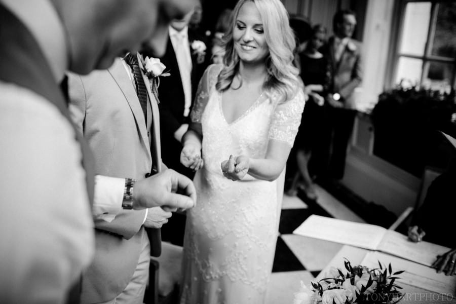 orleans_house_gallery_wedding_twickenham_cj-020