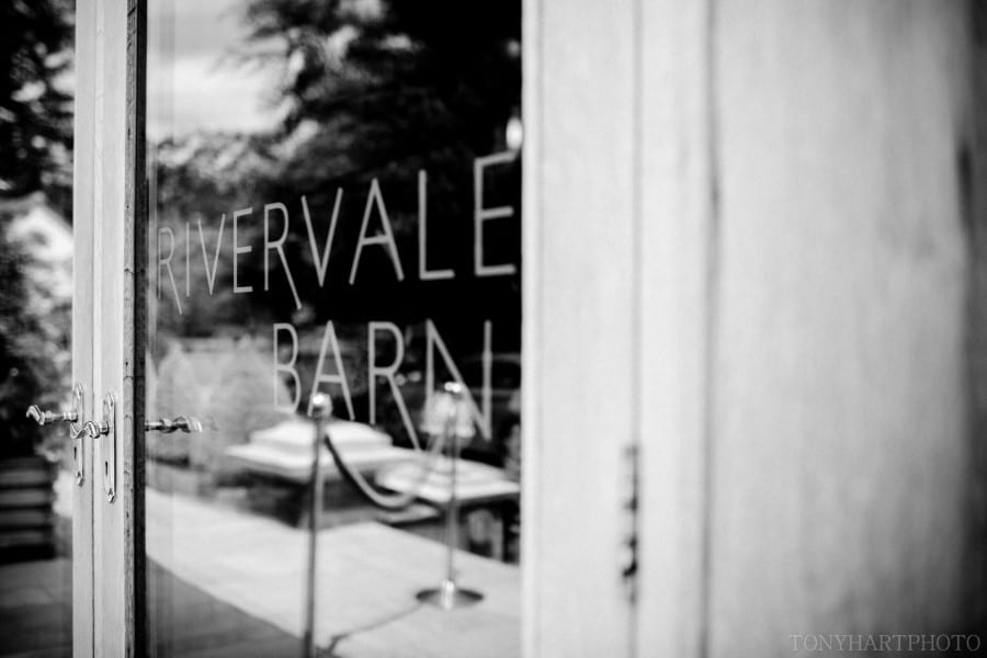 rivervale_barn_wedding_ks-013