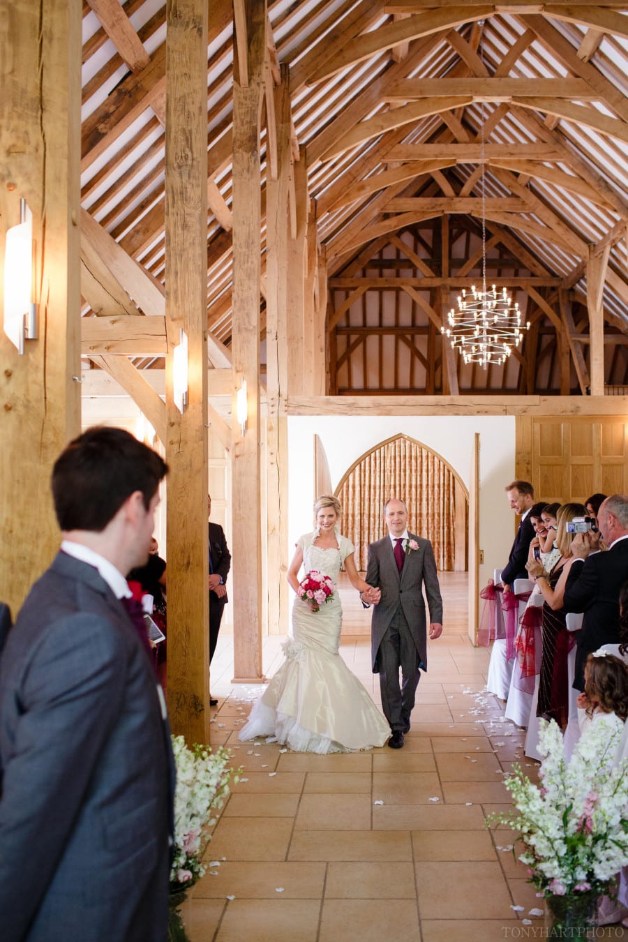 rivervale_barn_wedding_ks-026