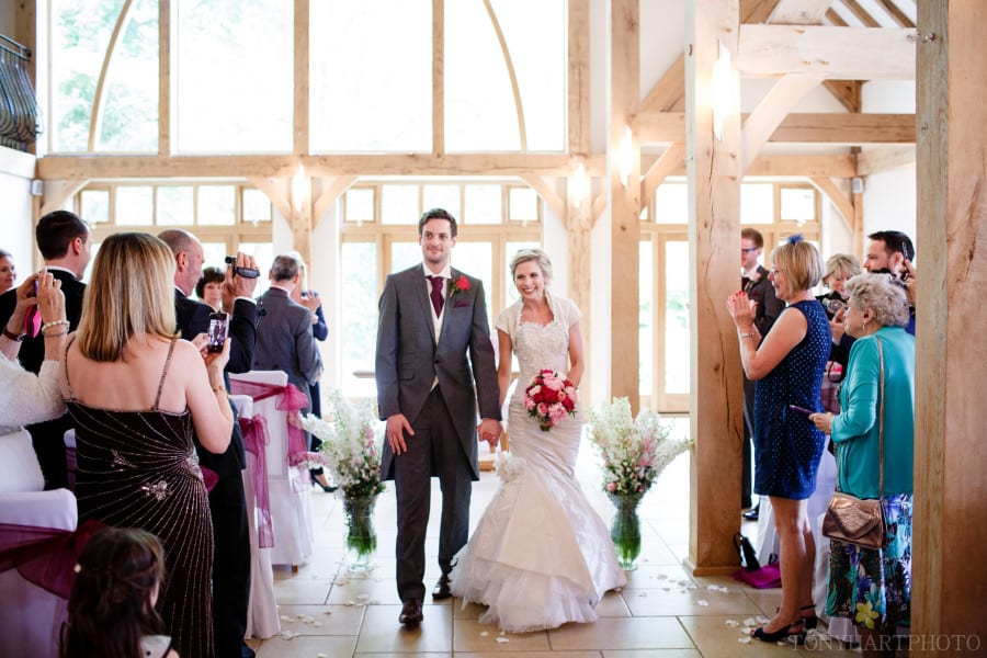rivervale_barn_wedding_ks-038