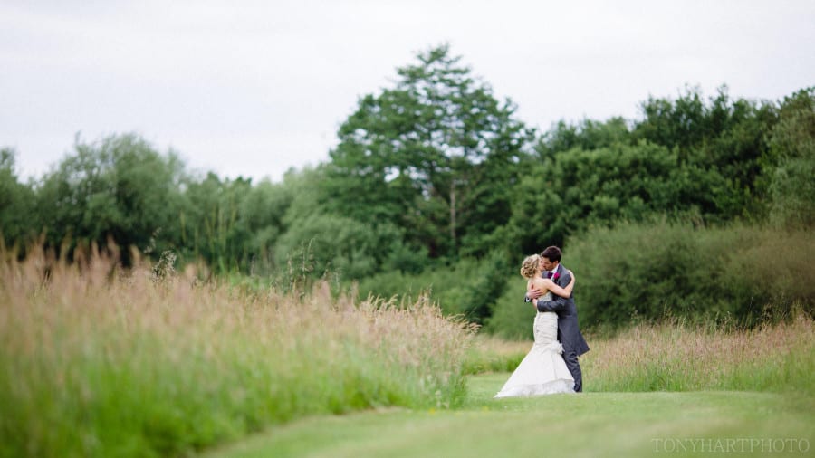 rivervale_barn_wedding_ks-046