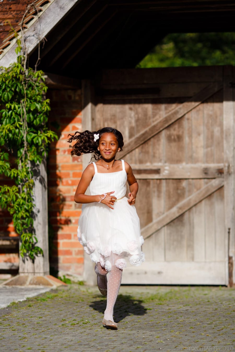 rivervale_barn_wedding_ks-059