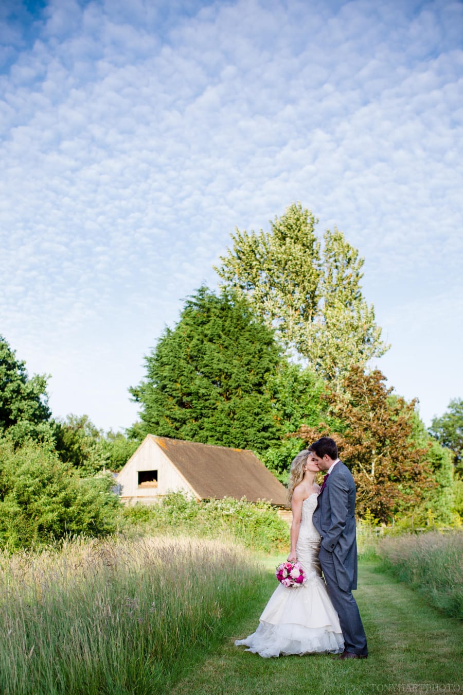 rivervale_barn_wedding_ks-064