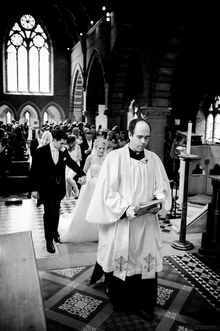 garden_marquee_wedding_woldingham-038