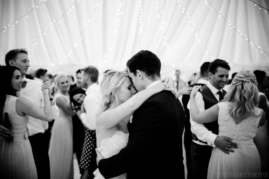 garden_marquee_wedding_woldingham-080