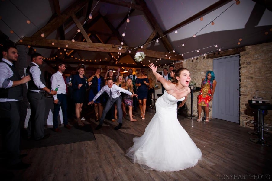 stratton_court_barn_wedding-vc-086