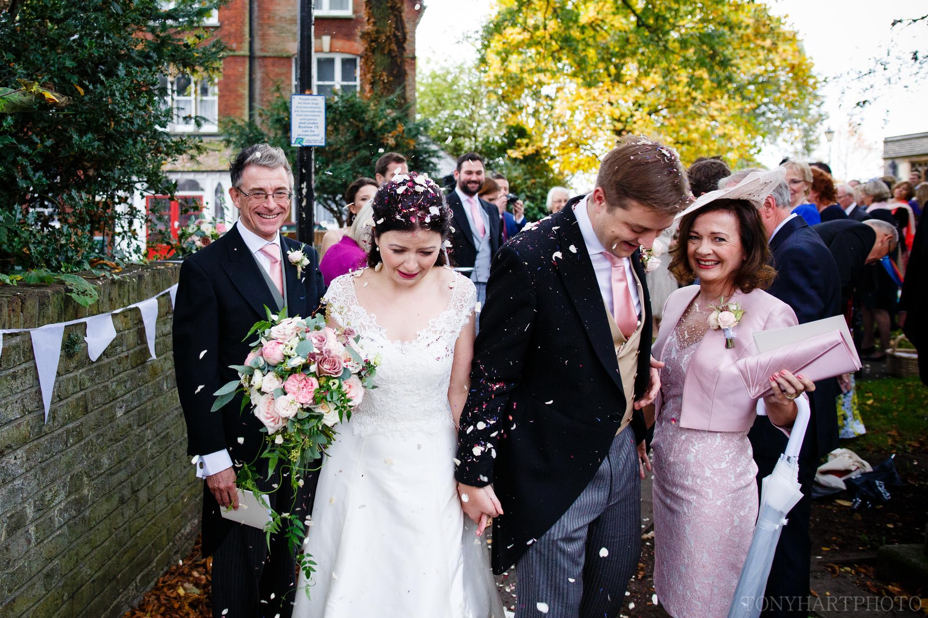 hampton_court_house_wedding_photography_ce-059