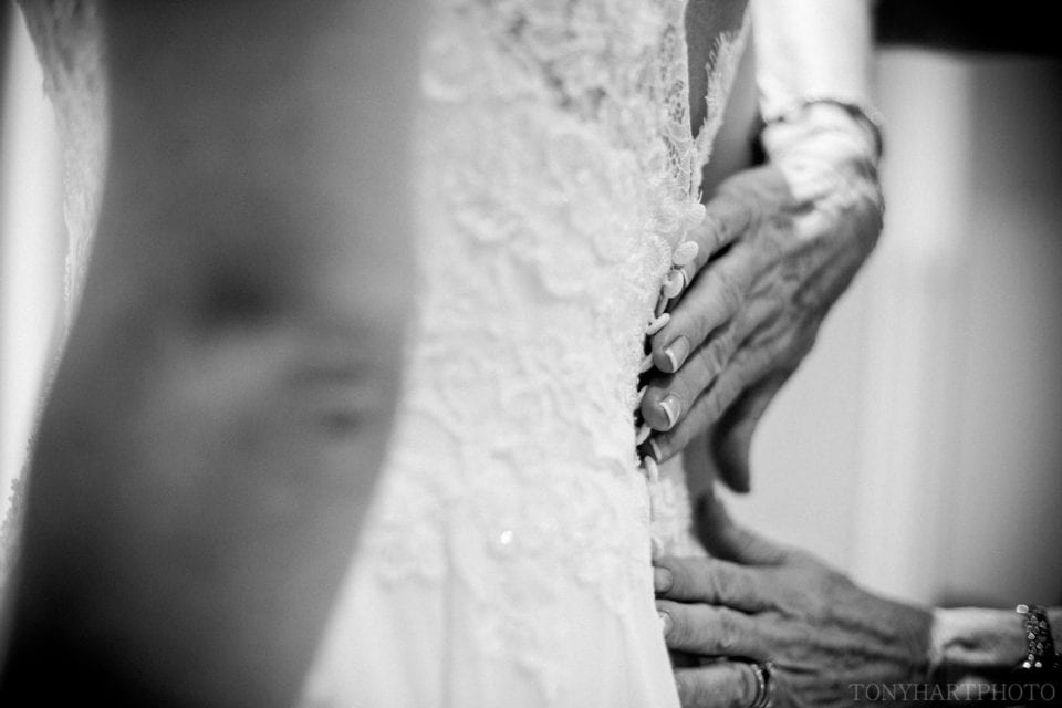 Wedding dress buttons